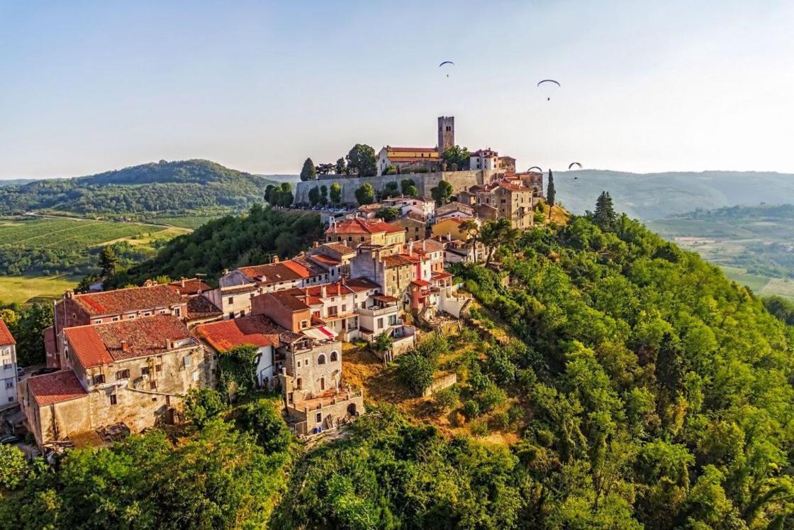 Apartmani Hrelja Labinci Esterno foto