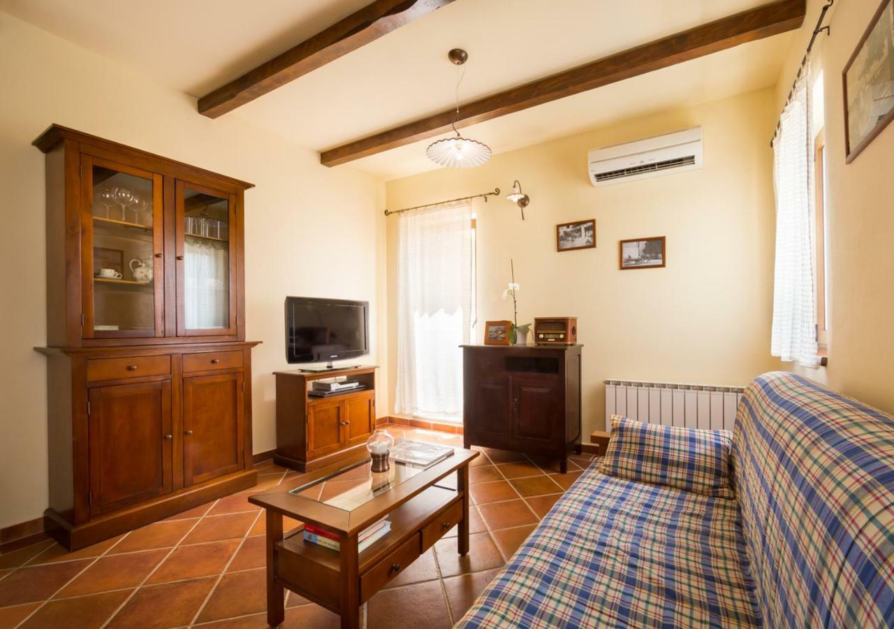 Apartmani Hrelja Labinci Esterno foto
